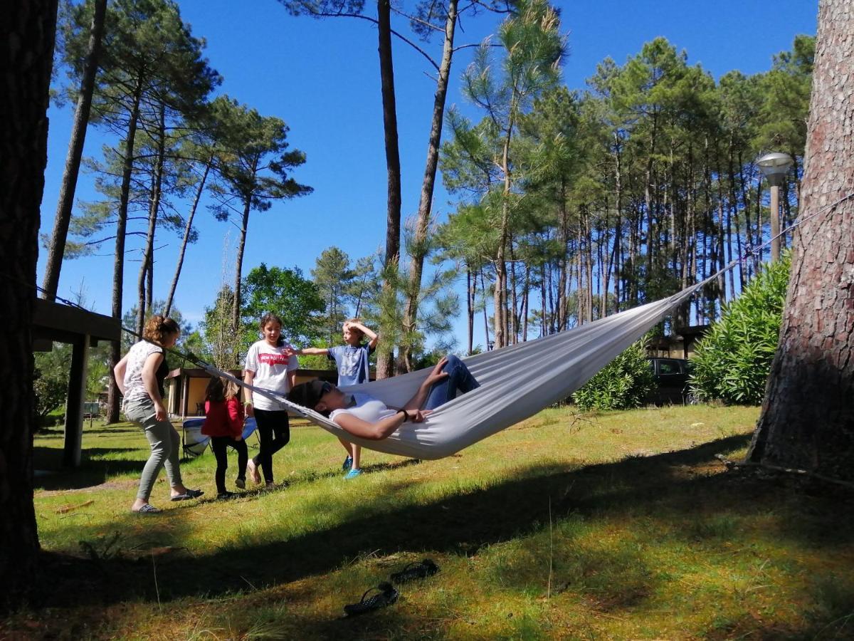 Village Vacances Les Chenes De Léon Eksteriør bilde
